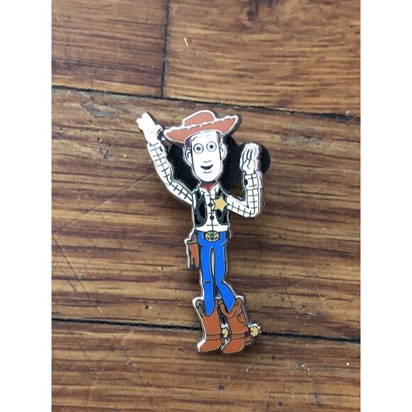 Disney WDW 2009 Toy Story Woody And Bullseye Two Pin Set Woody Only Pin (C5) - Picture 1 of 2